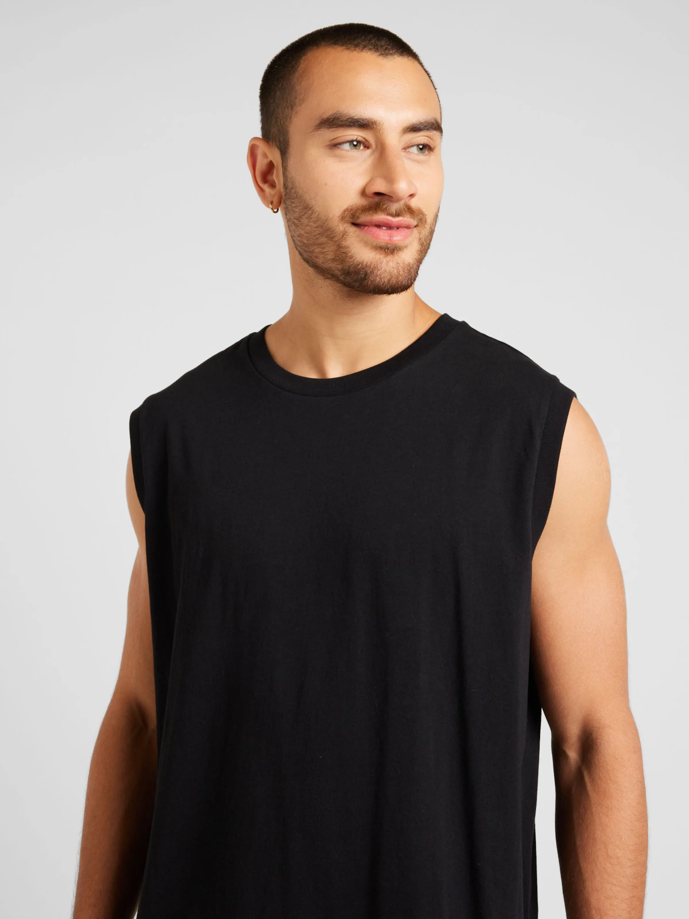 Camiseta GAP en Negro