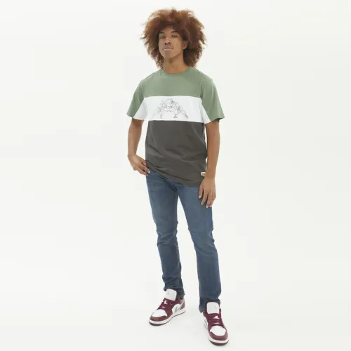 CAMISETA HYDROPONIC HOMBRE MANGA CORTA DRAGON BALL Z GOHANKS REFDB507 GREEN / WHITE / CHARCOAL VERDE BLANCA Y GRIS