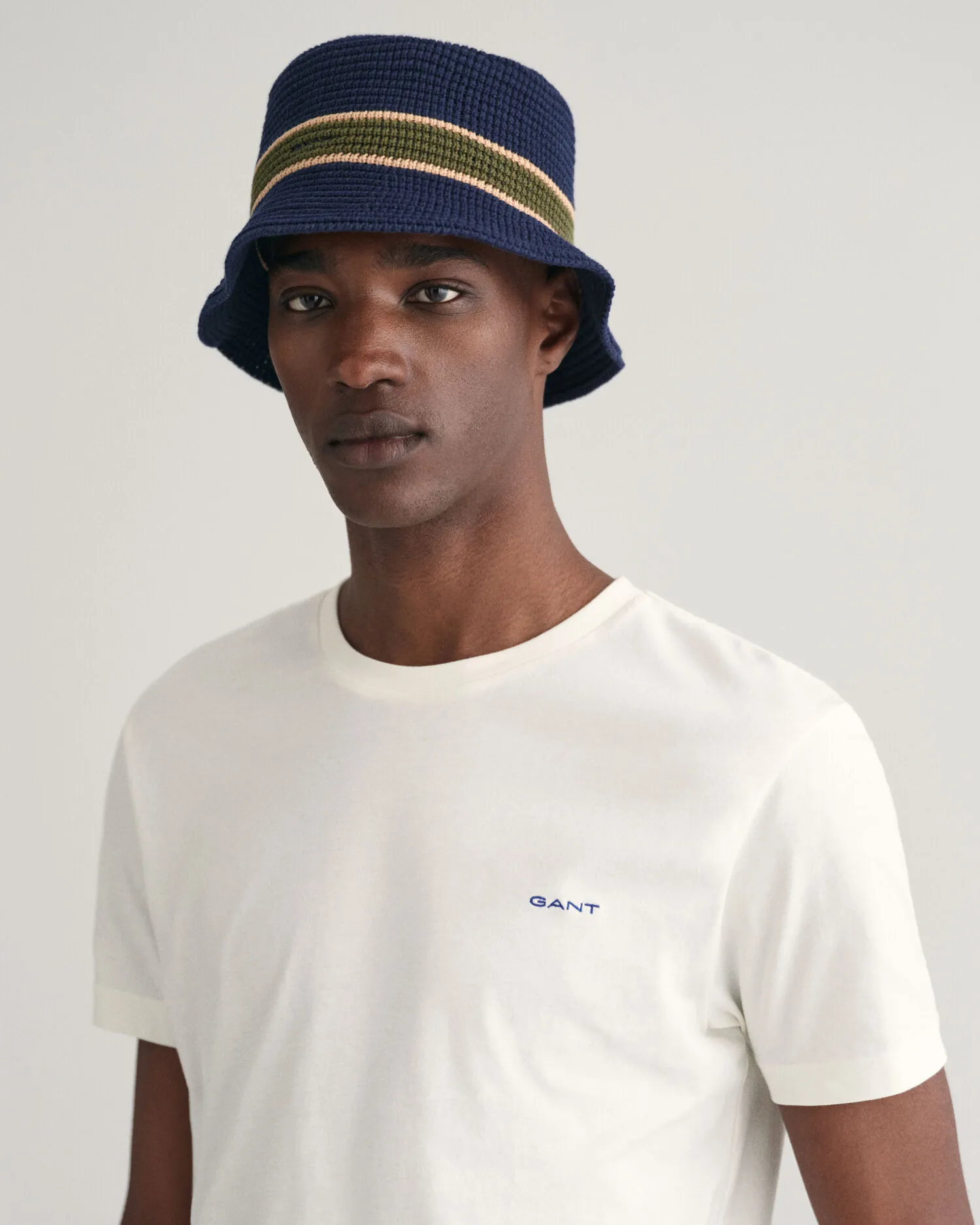Camiseta Logo en contraste