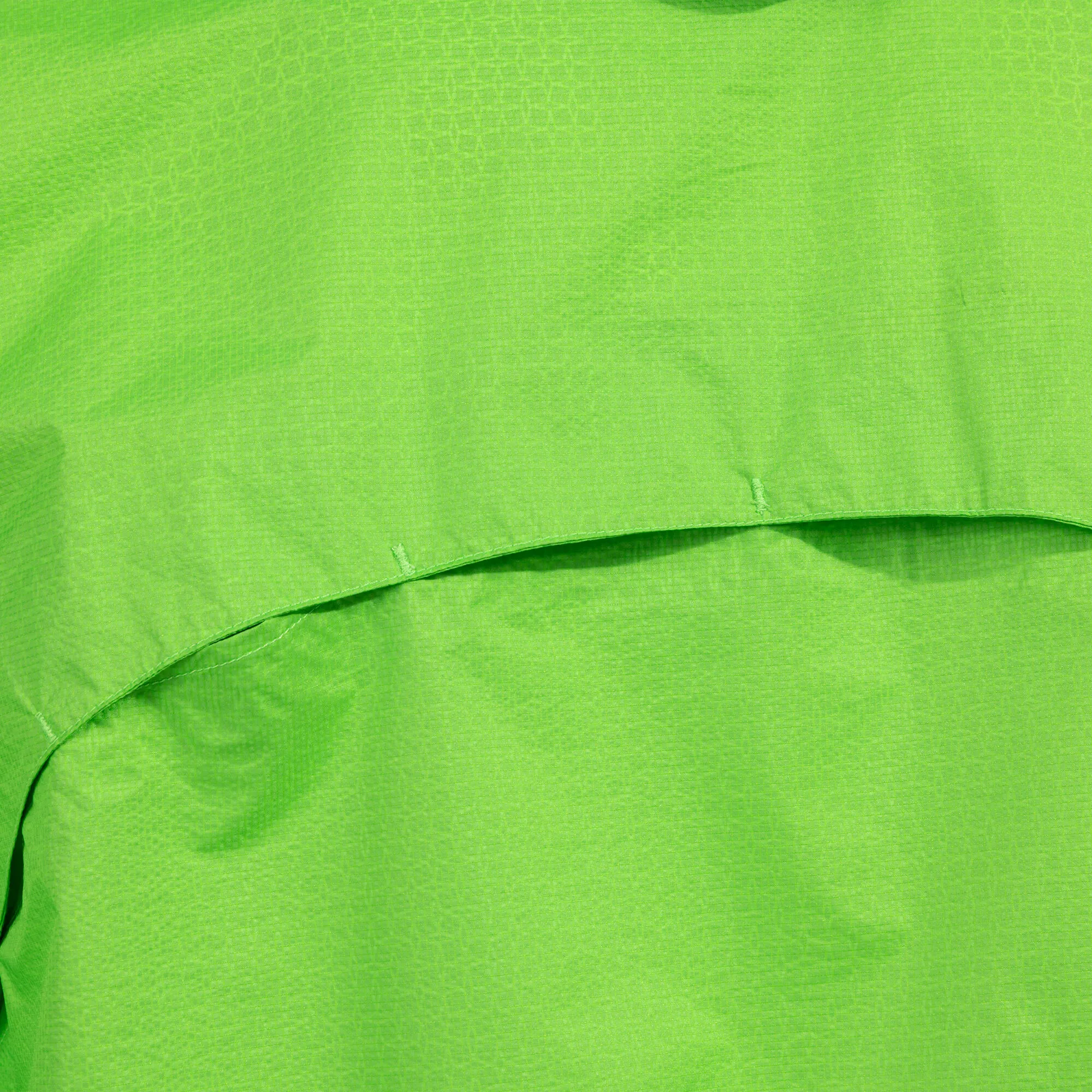 CHUBASQUERO HOMBRE RNIGHT ICONIC VERDE FL&UACUTE;OR