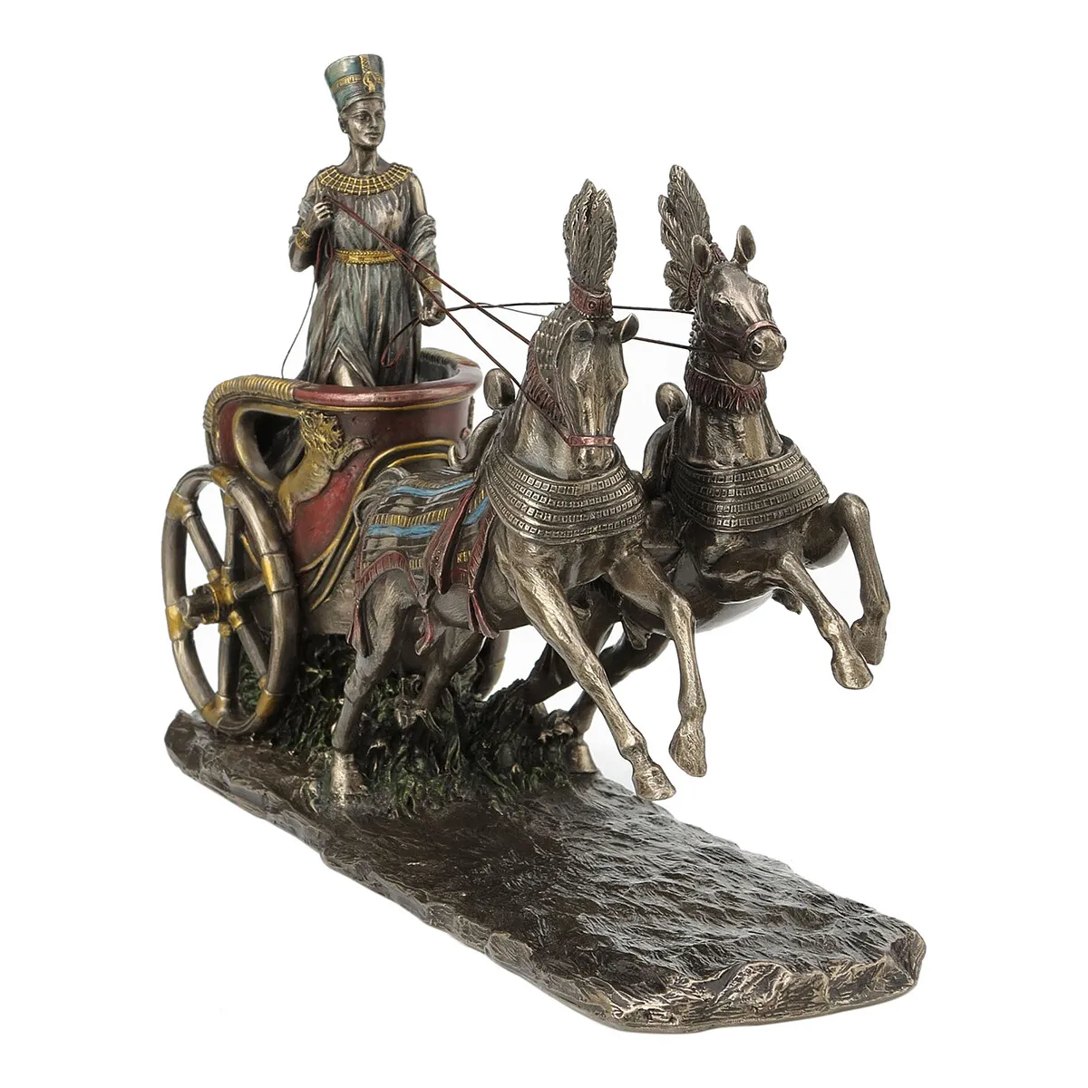 Nefertiti en Carro Reina