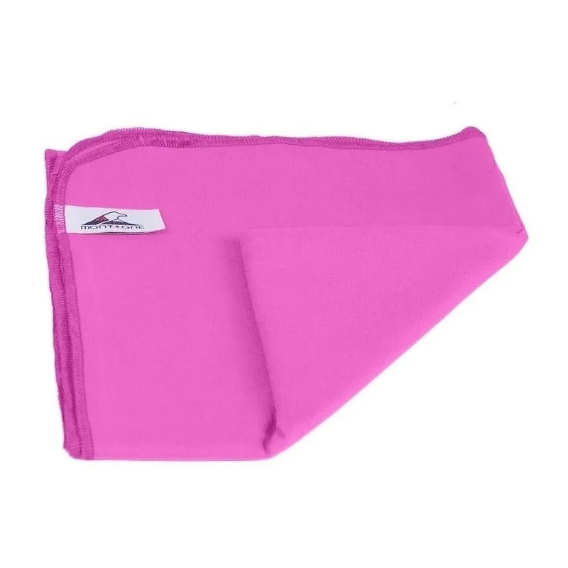 Toalla De Mano Soft Towel Chica Montagne