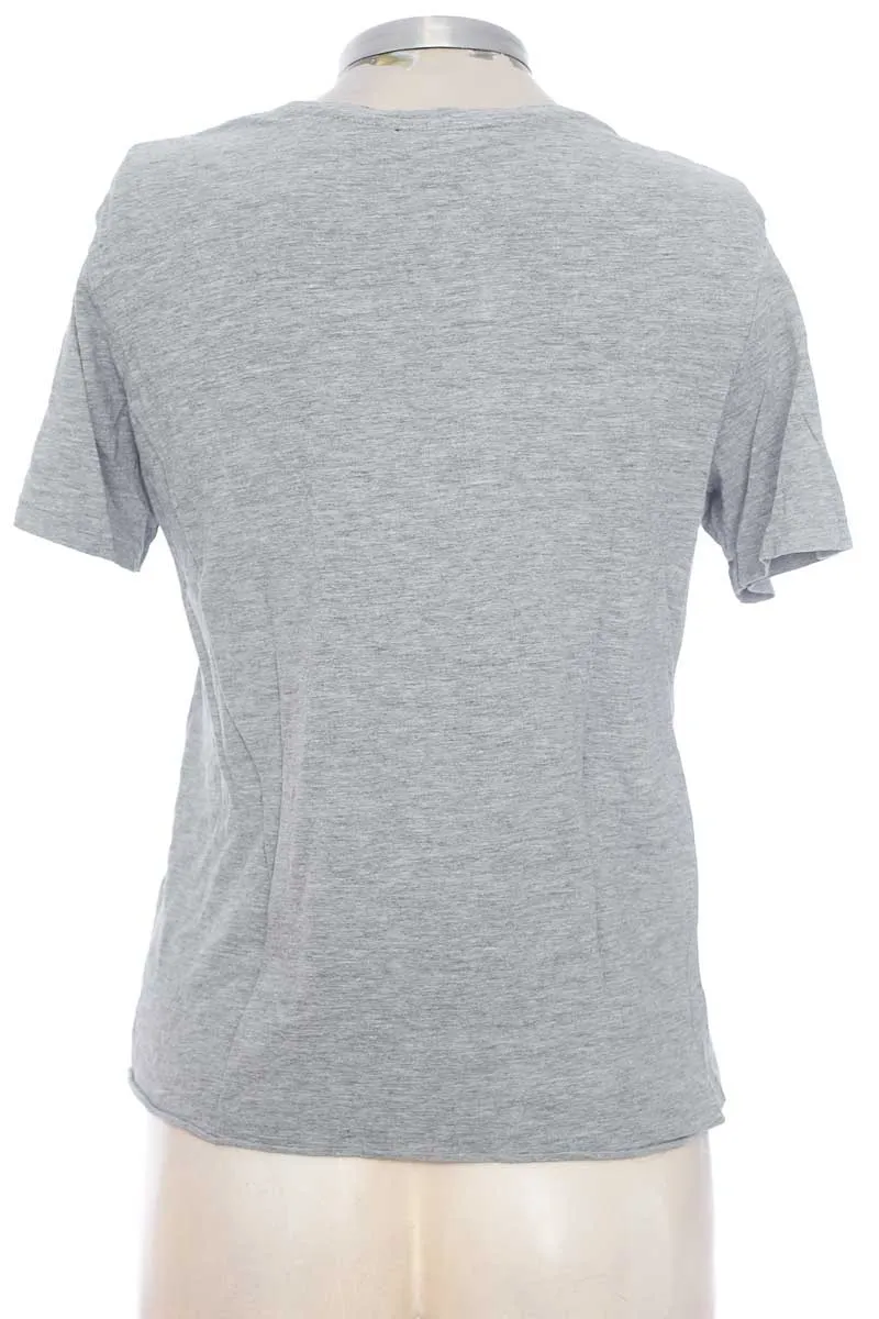 TOP / CAMISETA COLOR GRIS  ZARA